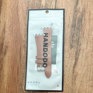 Brown leather Apple Watch band